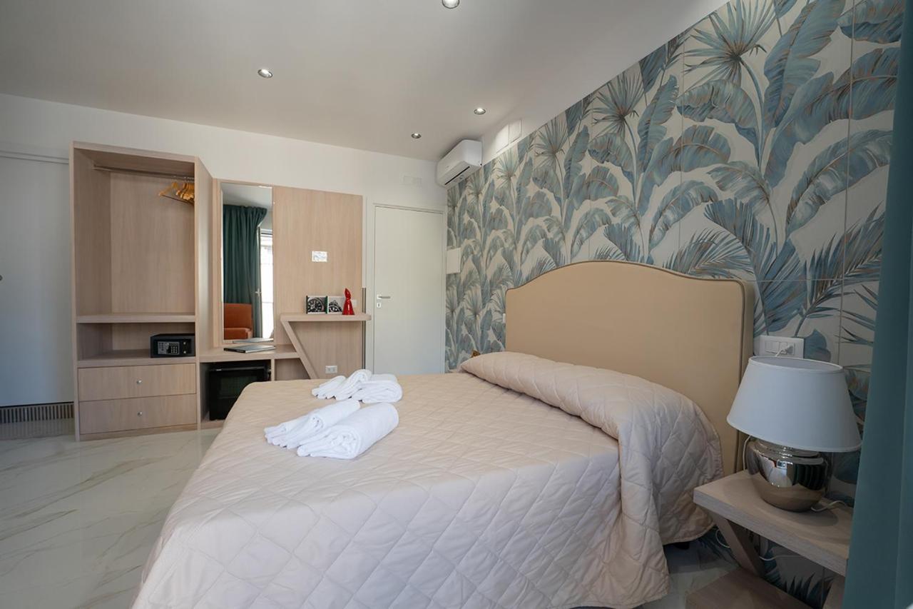 Hr Boutique Porto, Napoli Centro, By Clapa Group Hotel Luaran gambar