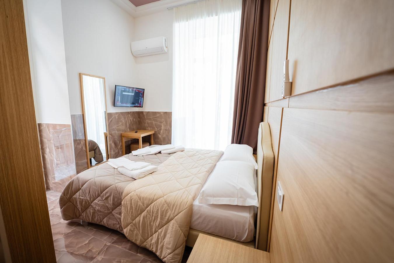 Hr Boutique Porto, Napoli Centro, By Clapa Group Hotel Luaran gambar