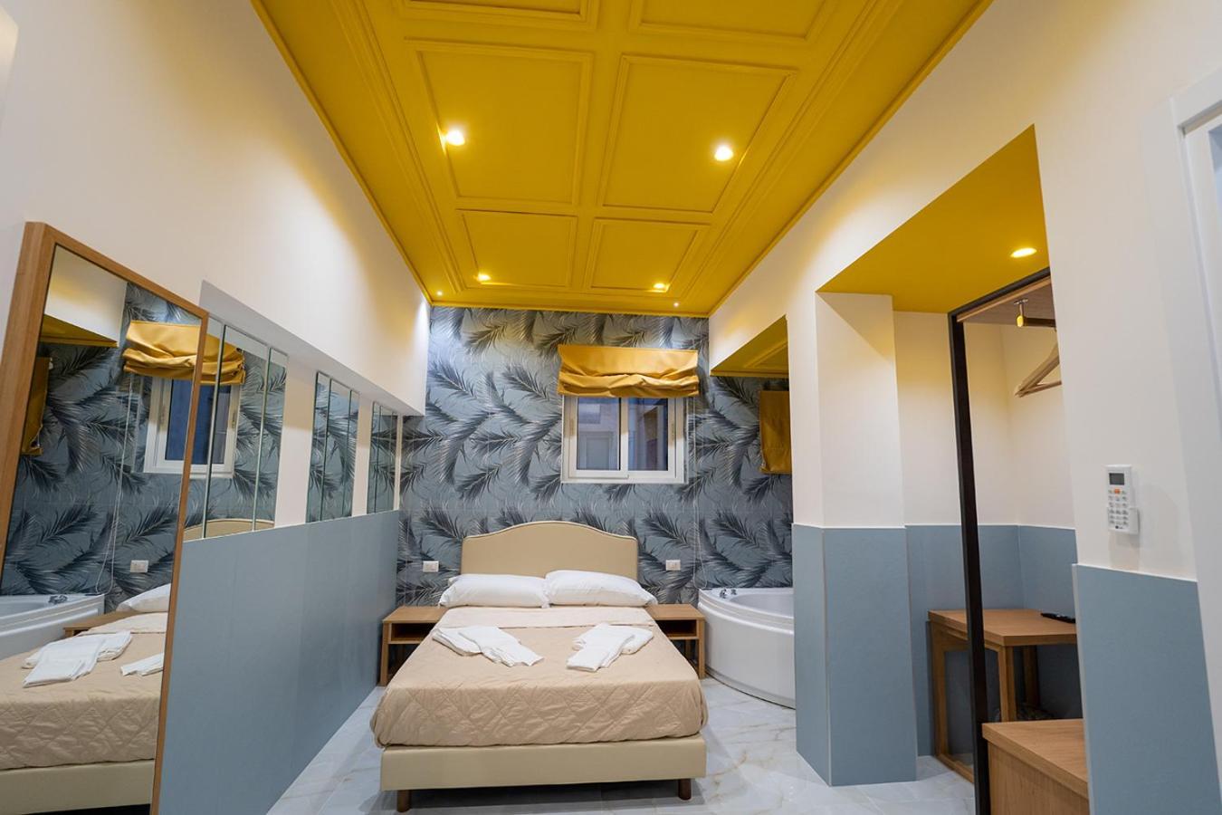 Hr Boutique Porto, Napoli Centro, By Clapa Group Hotel Luaran gambar